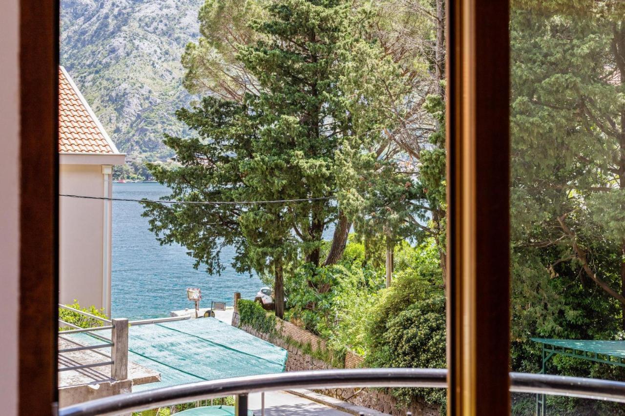 Muo Sea Front Apartments Kotor Eksteriør bilde